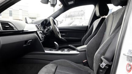 2013 BMW 320i M sports 8AT image 348681