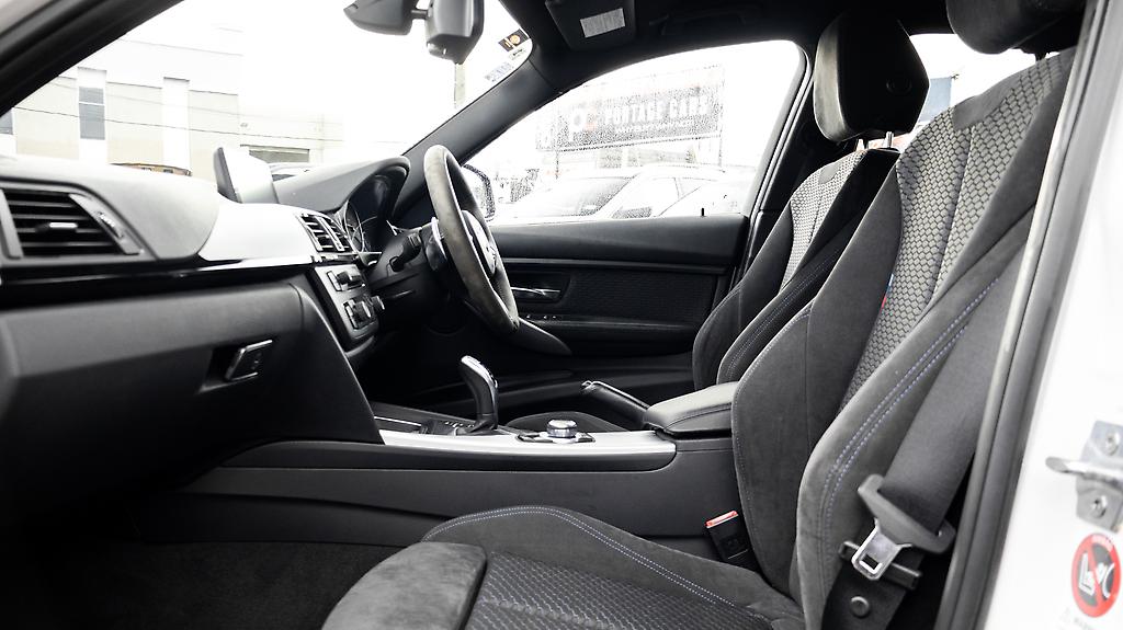 2013 BMW 320i M sports 8AT image 348681