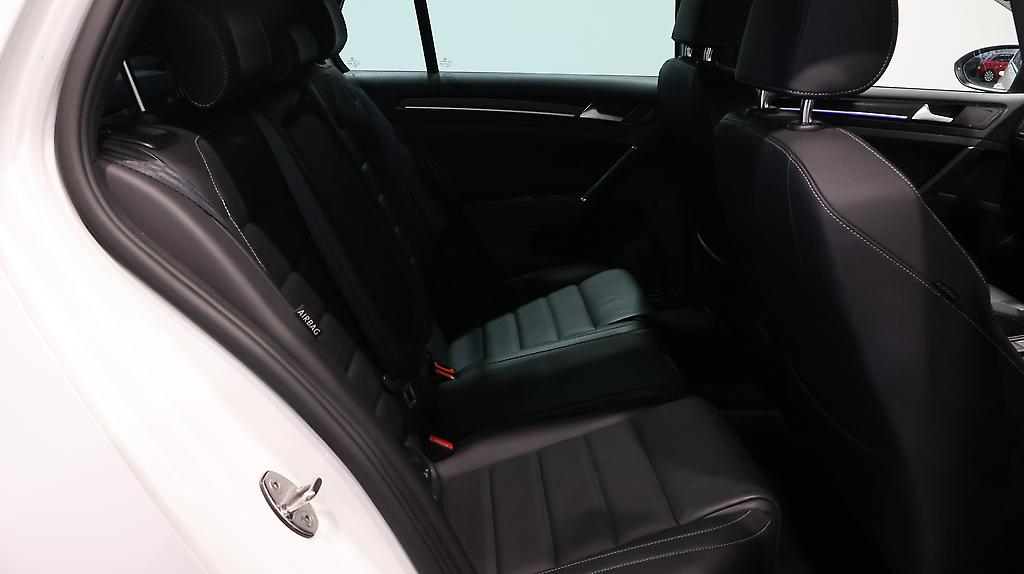 2016 Volkswagen Golf R AWD image 347531