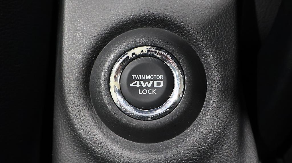 2013 Mitsubishi Outlander image 352382