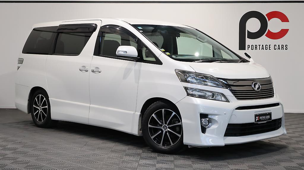 2012 Toyota Vellfire 2.4Z, 8 Seater, Reverse Camera image 349447