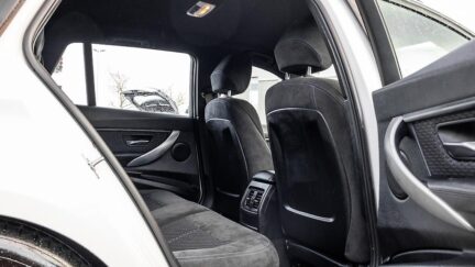 2013 BMW 3 Series 320i M Sports , Parking sensors image 346612