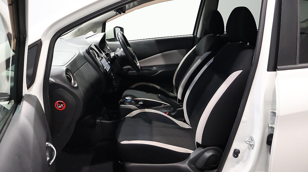 2017 Nissan Note e-Power X image 349035