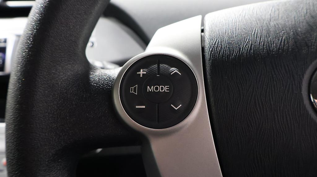 2013 Toyota Prius S Model image 350501