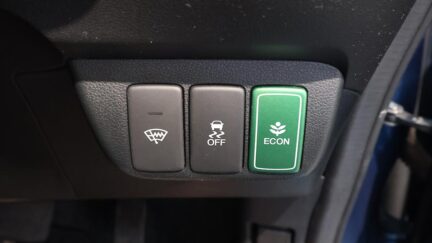2013 Honda Fit Shuttle Hybrid Smart Selection image 349682