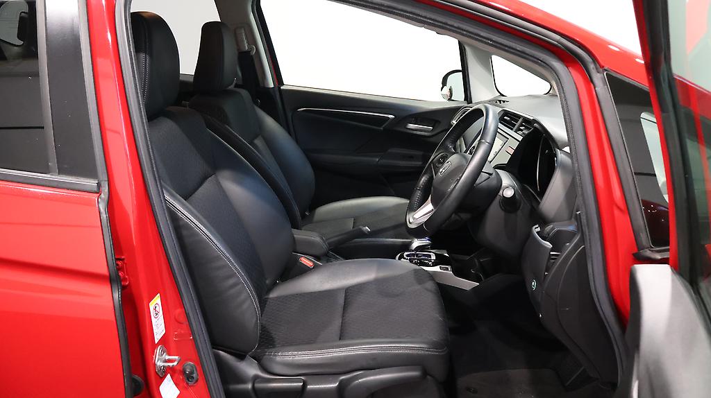 2014 Honda Fit Hybrid L-Package image 349412
