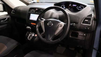 2013 Nissan Serena Hybrid V Selection image 352199