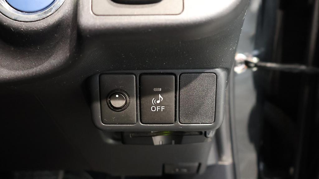 2012 Toyota Aqua S Model, Push Start image 352402