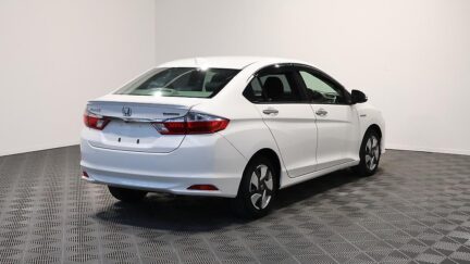 2015 Honda Grace  Hybrid LX image 347198