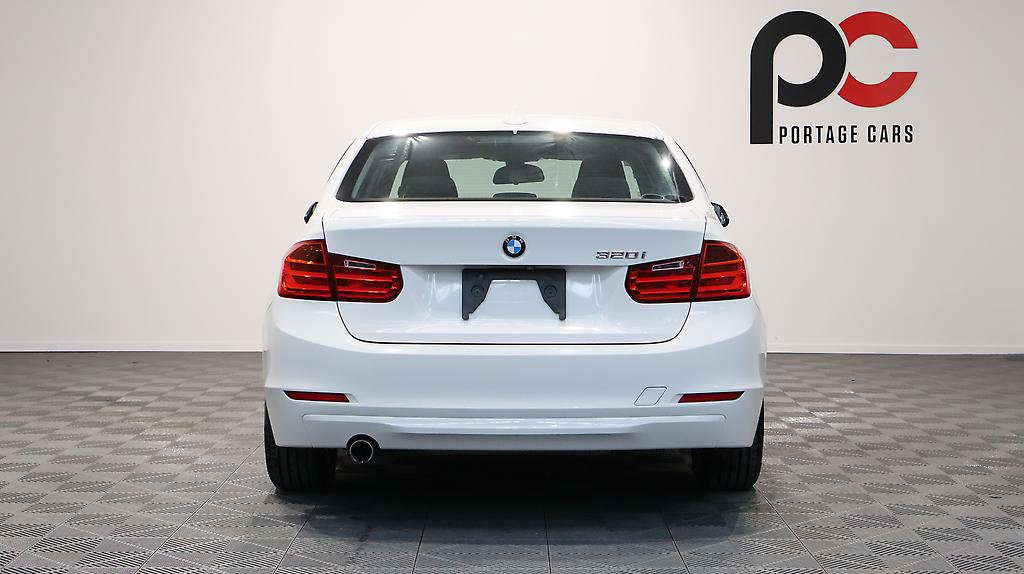 2013 BMW 320i 320i SE image 346880