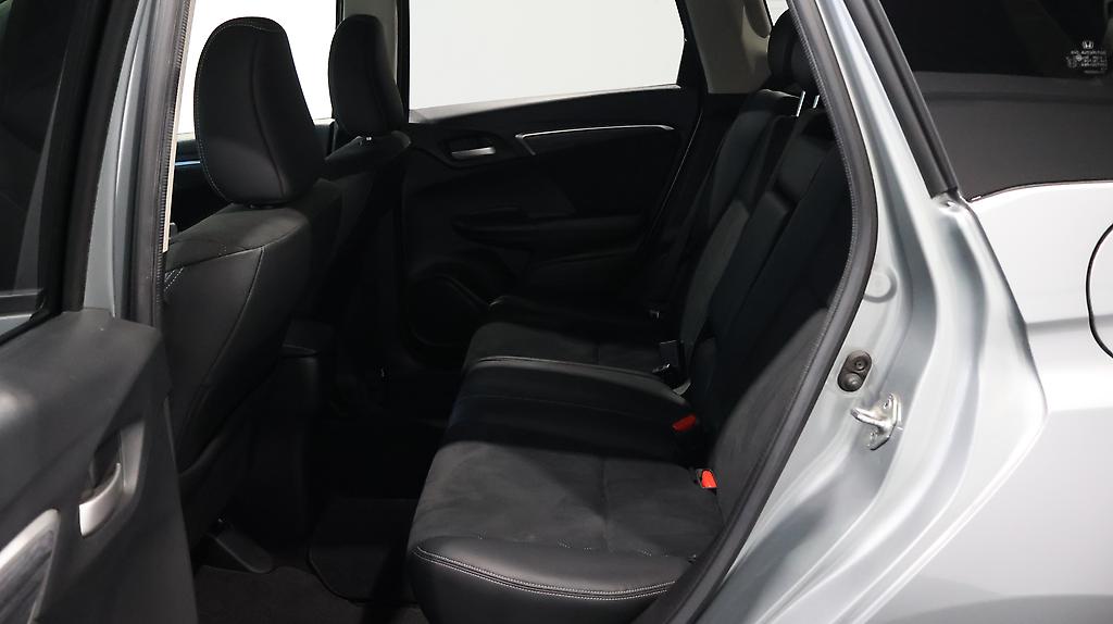 2015 Honda Shuttle Hybrid Z 4WD image 350957