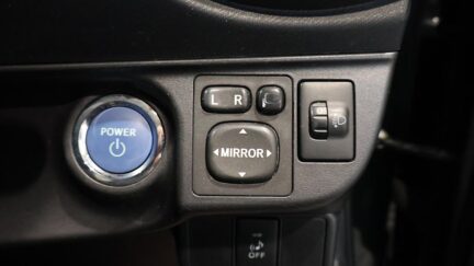 2013 Toyota Aqua S Model Push Start image 349623