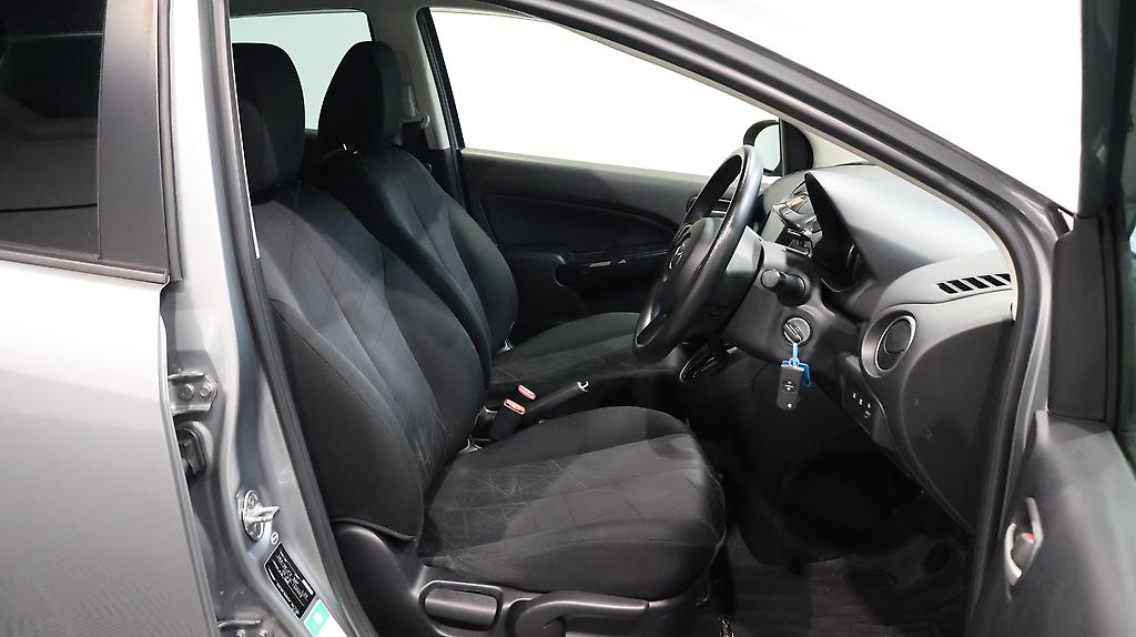 2013 Mazda Demio 13 Skyactiv image 348784