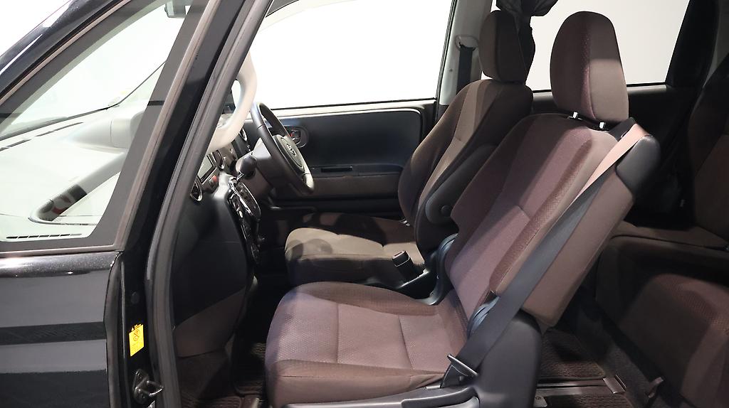 2014 Toyota Spade G Model, Push Start image 350575