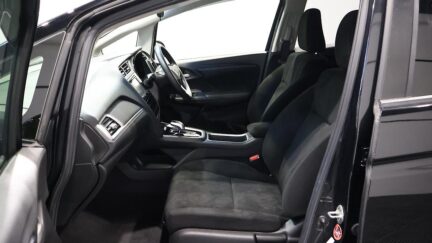 2015 Honda Shuttle Hybrid Navi Limited image 351692