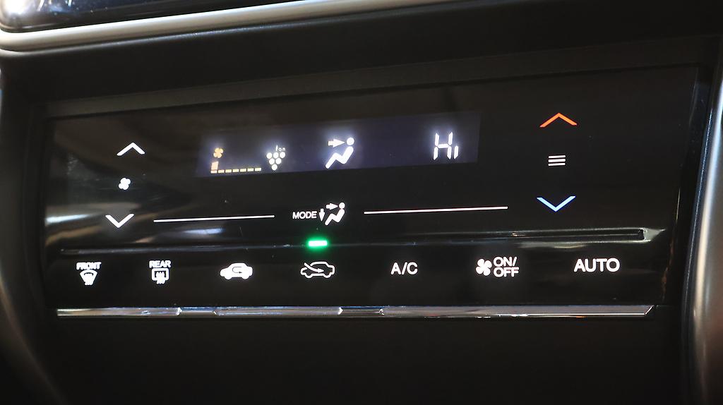 2015 Honda Grace  Hybrid LX image 347209