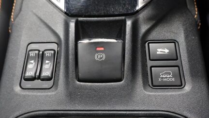 2017 Subaru XV 2.0I-S Eyesight Black Leather Selection AWD image 348725