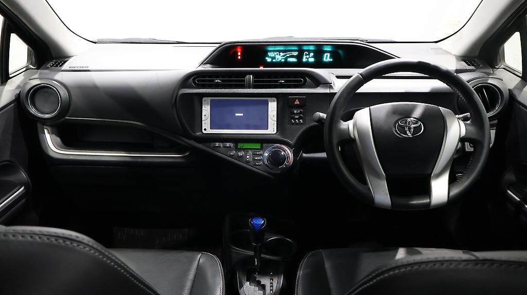 2013 Toyota Aqua Hybrid Black Soft Leather Selection, Push Start image 348871