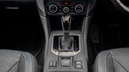 2017 Subaru Impreza Sports 2.0i Eyesight AWD Leather PKG image 349872