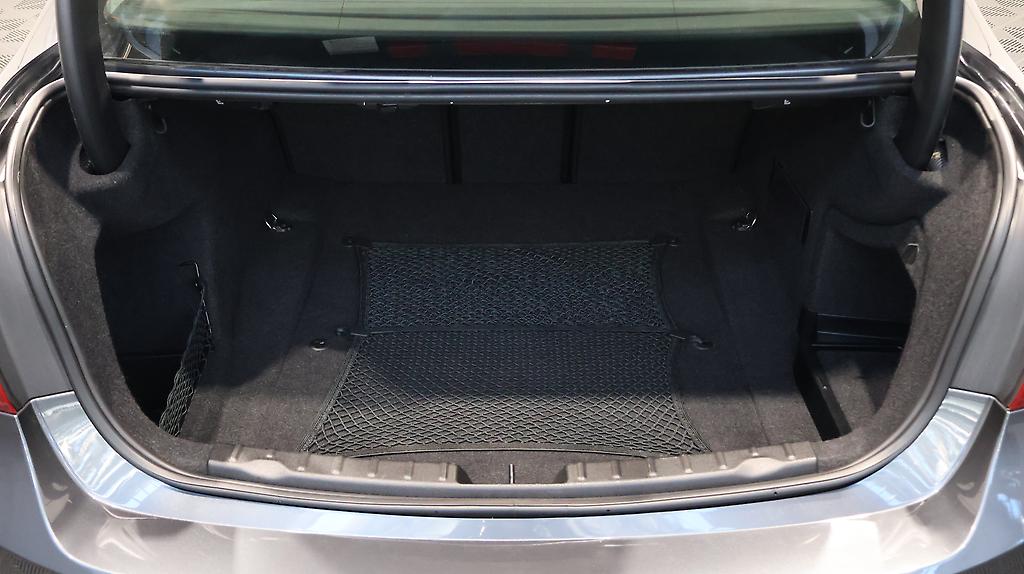 2013 BMW 320i Luxury image 349610