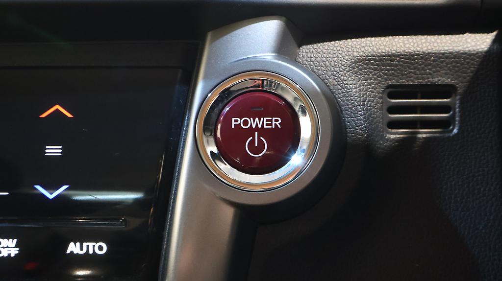 2015 Honda Grace  Hybrid LX image 347214