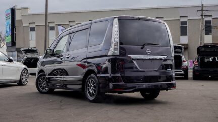 2012 Nissan Serena Highway star Hybrid 7 seater image 350080