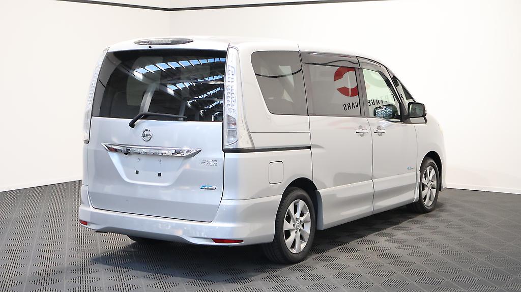 2012 Nissan Serena Highway Star Hybrid image 346521