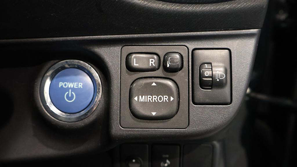 2012 Toyota Aqua S Model, Push Start image 352401