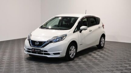 2017 Nissan Note e-Power X image 349030