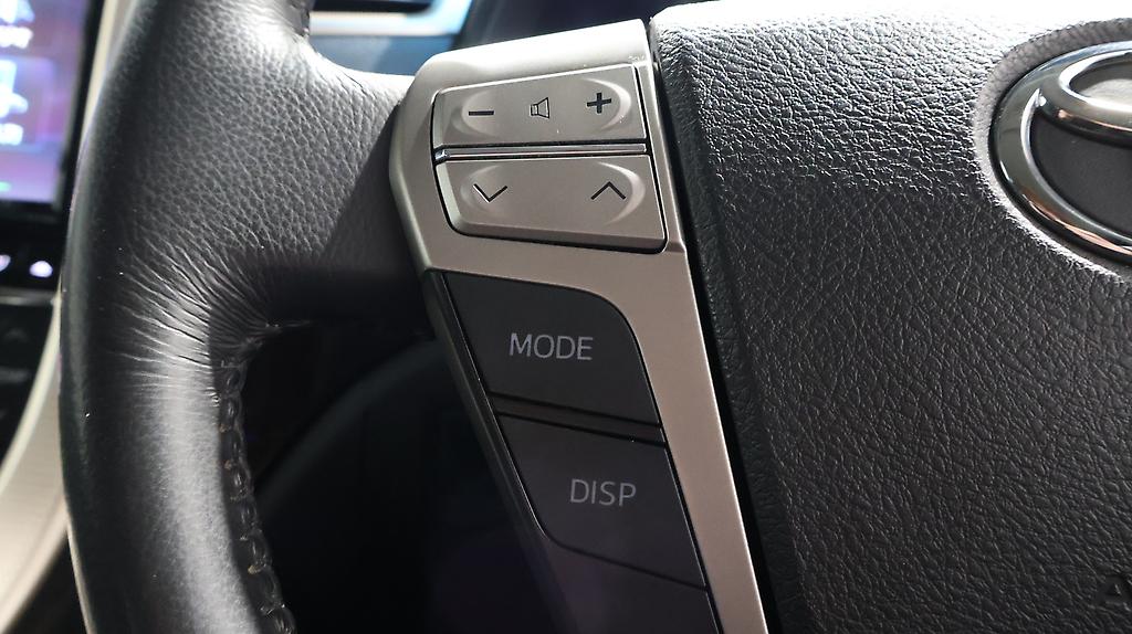 2013 Toyota Vellfire 2.4Z Golden Eyes image 347634