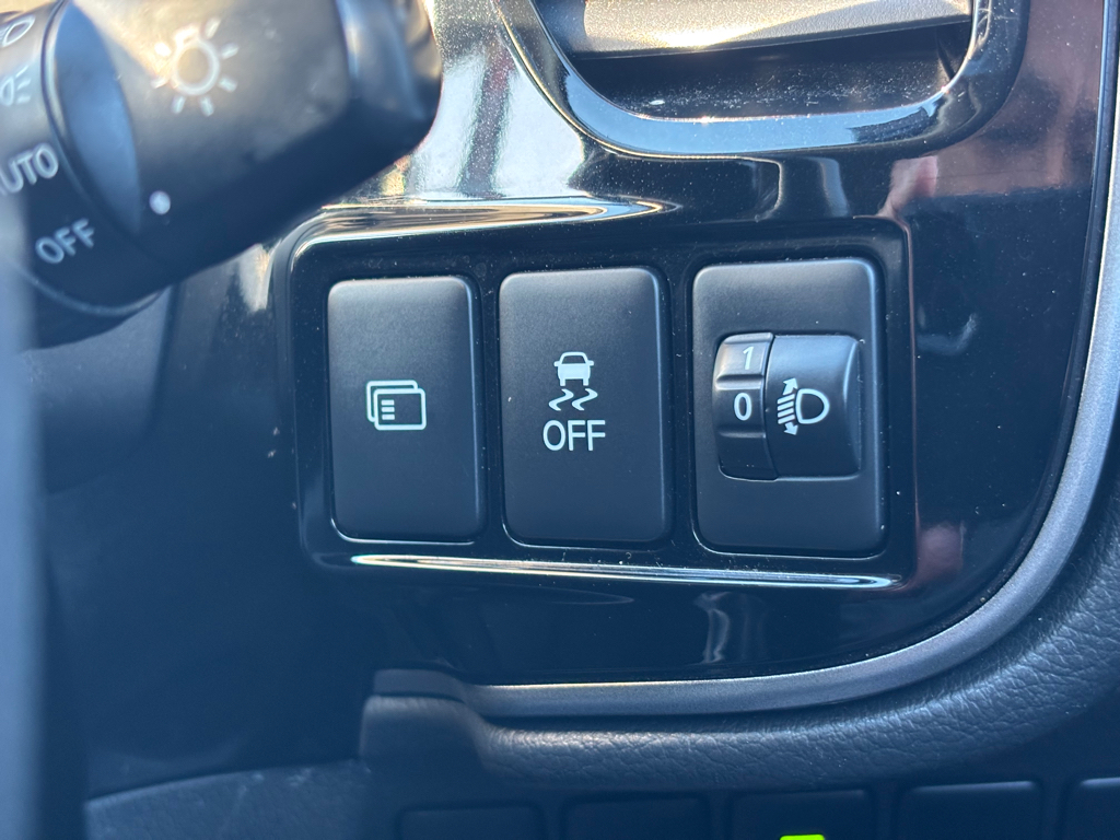 2021 Mitsubishi Outlander LS 2.4P/CVT image 349194