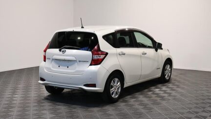 2017 Nissan Note e-Power X image 349032