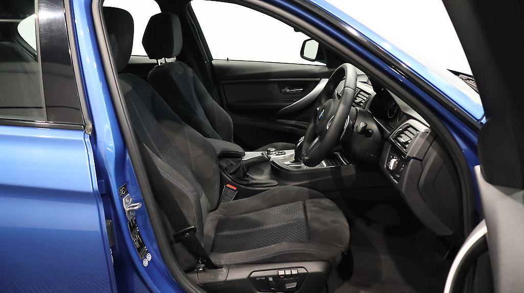 2012 BMW 320i M Sports, Low KMS! image 349482
