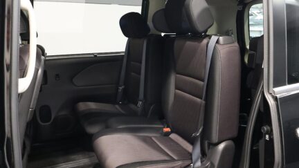 2017 Nissan Serena Hybrid Highway Star V-Selection image 348495