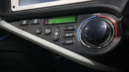 2013 Toyota Aqua S Model, Push Start, Reverse Camera image 348610