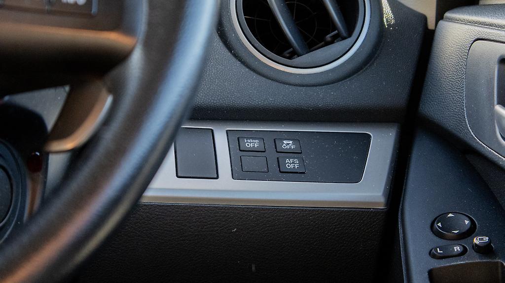 2013 Mazda Axela Sports 20S-Skyactiv Sports Edition image 350811