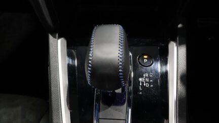 2016 Honda Shuttle Hybrid X image 348267