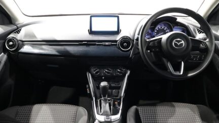 2017 Mazda Demio 13S, Reverse Camera + Push Button Start image 348454