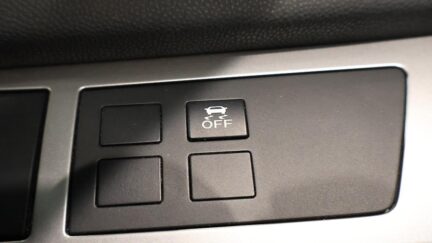 2013 Mazda Axela 15S Sports Edition image 350116
