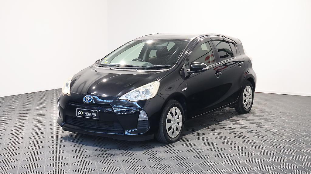 2013 Toyota Aqua G Model + Heated Seats image 347639