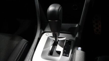 2014 Subaru XV 2.0i-L Eyesight AWD image 352045