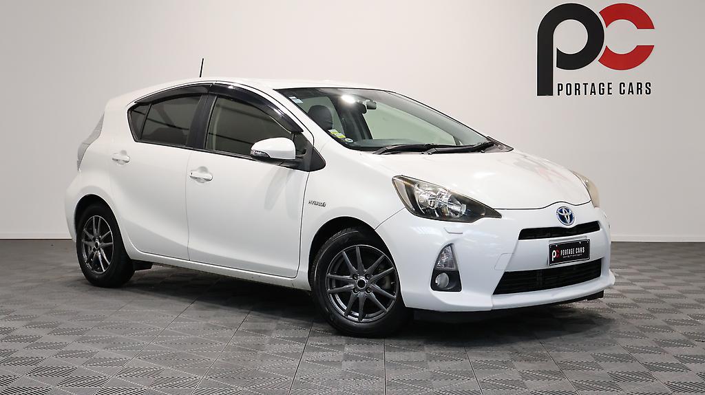 2012 Toyota Aqua S Model + Reverse Camera image 346388
