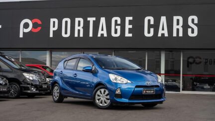 2013 Toyota Aqua G spec  Heated seats, Push start image 348320