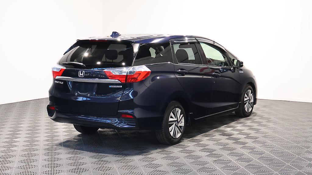2015 Honda Shuttle Hybrid X image 351307