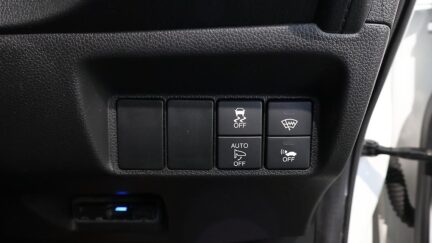 2015 Honda Shuttle Hybrid Z image 348166