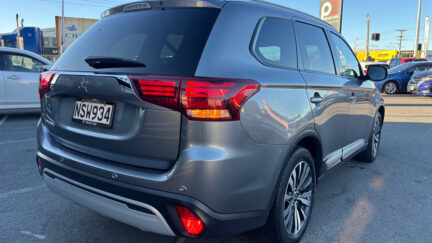 2021 Mitsubishi Outlander LS 2.4P/CVT image 349179