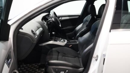 2012 Audi A4 Avant 2.0 TFSI S-Line Package image 347664