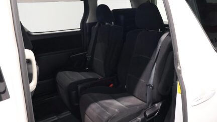 2014 Toyota Vellfire 2.4Z image 348347
