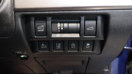 2015 Subaru Outback Limited AWD, Eyesight, Leather image 352133
