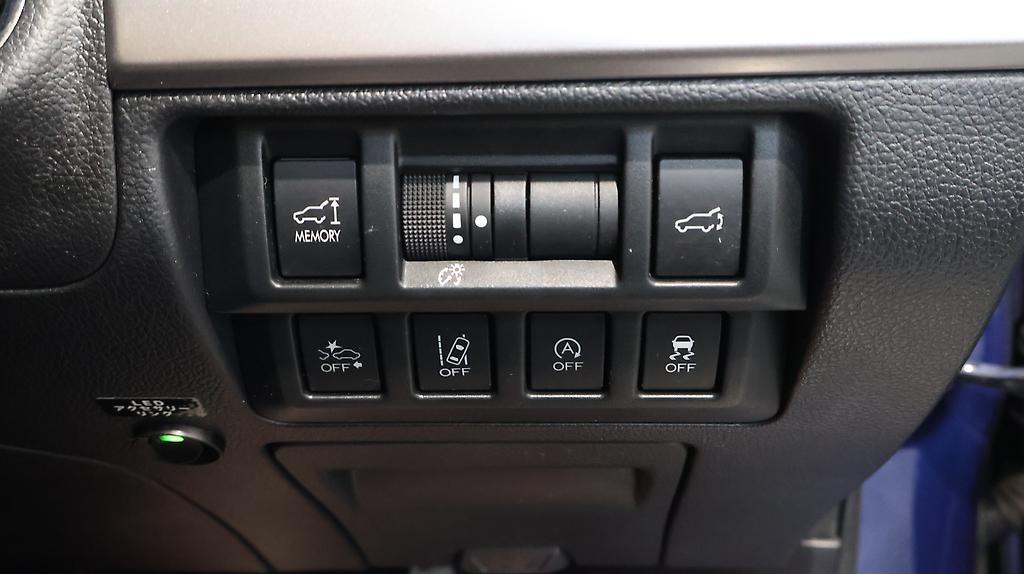 2015 Subaru Outback Limited AWD, Eyesight, Leather image 352133